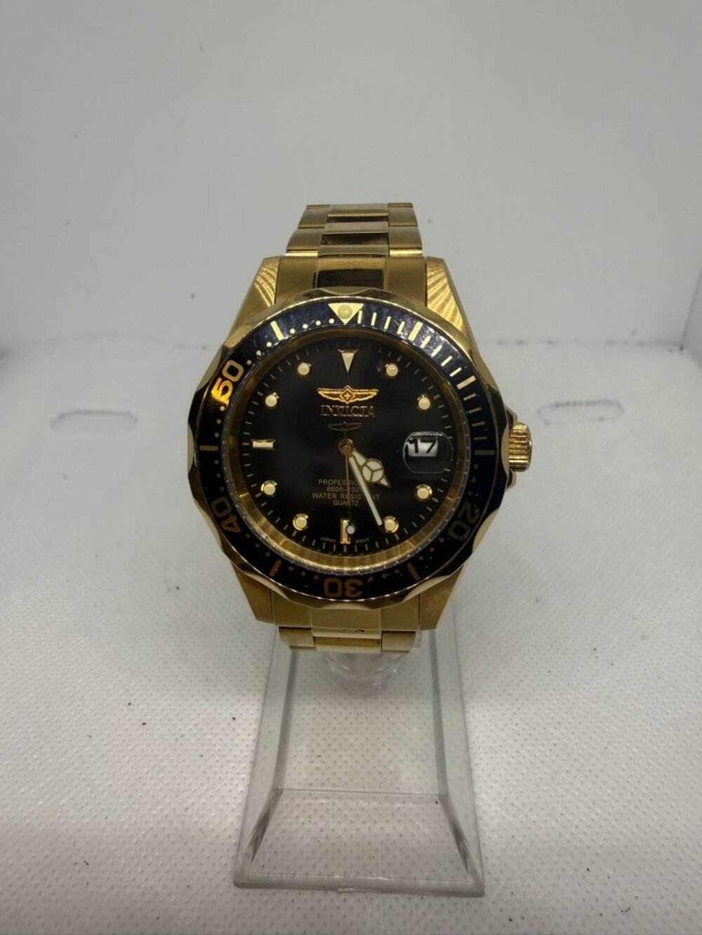 Invicta Pro Diver 8936 Men's 37.5mm 23K Gold-Plated Black Dial 200M Watch
